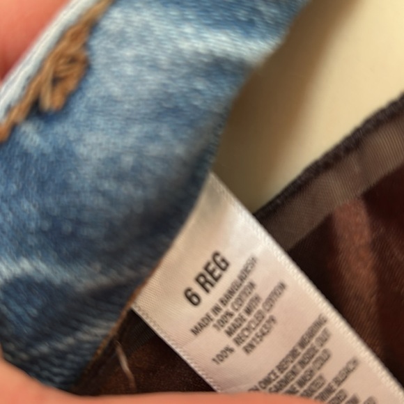 Classic Aeropostale Blue Ripped Jeans for Women size 6 Regular - Picture 5 of 5